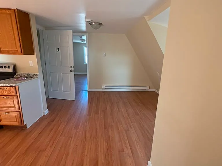 337 Myrtle Ave #3 — Photo 2