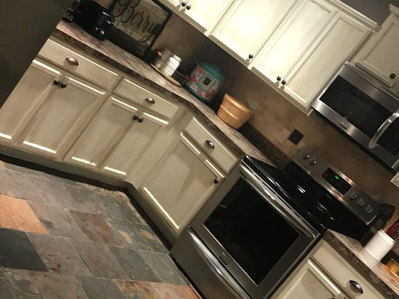 2nd image of 571 Cypress Dr