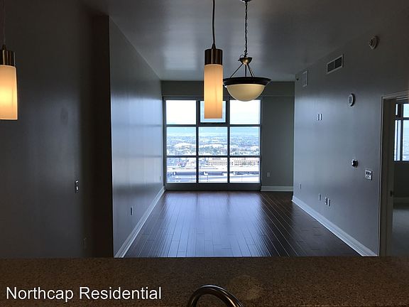 2nd image of 150 N Las Vegas Blvd #1902