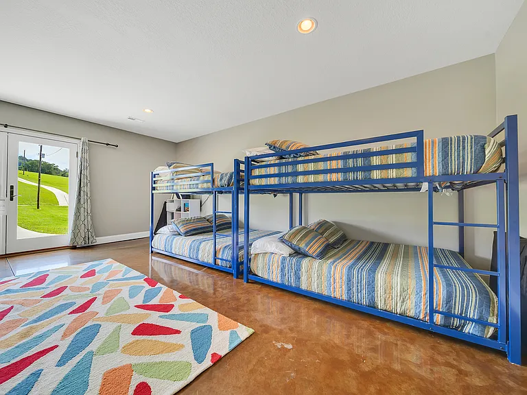 156 Hickory Valley Rd — Photo 31