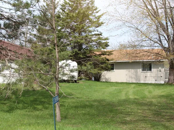26598 Lakeview Dr, Mora, MN 55051