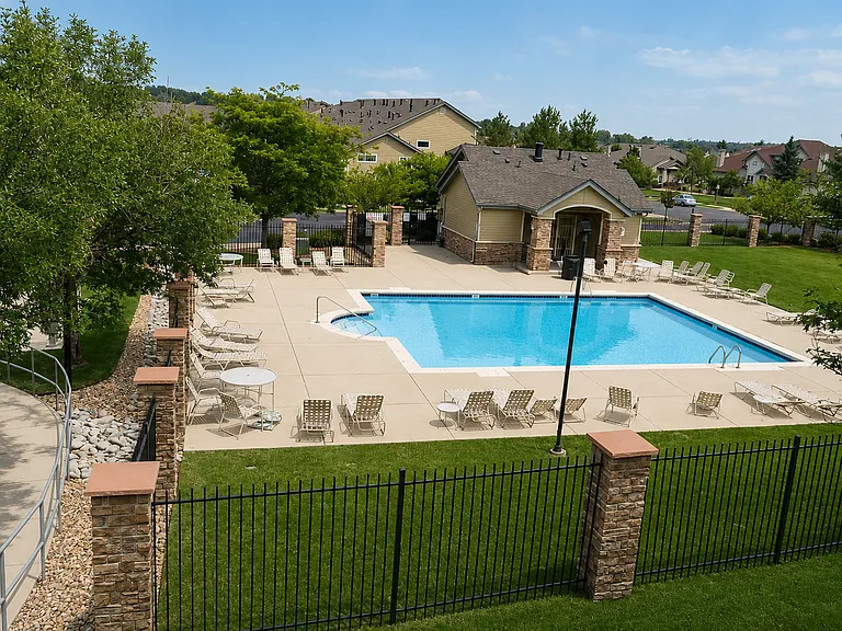 3235 S Walden Ct #H — Photo 18