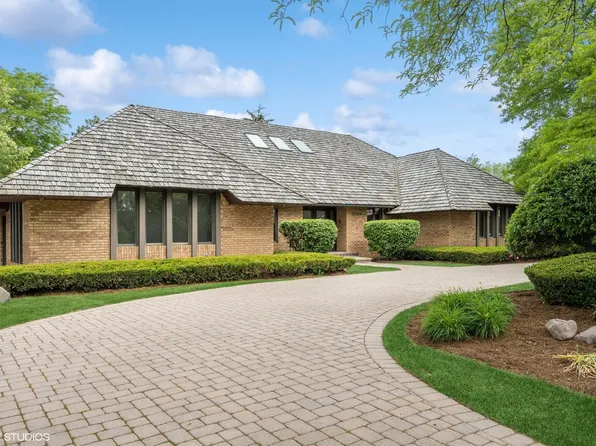 22W630 Sodaro Rd, Medinah, IL 60157
