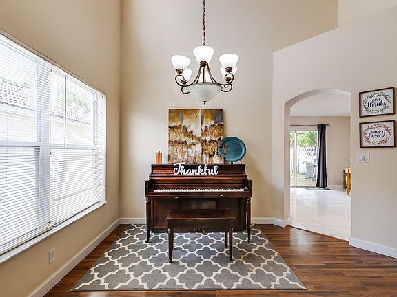 Home For Sale In Lake Charleston