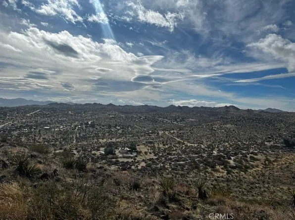 56365 Terra Vista Dr #75, Yucca Valley, CA 92284