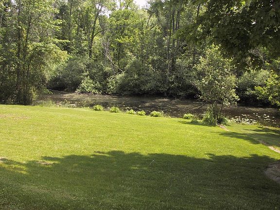 4th image of 8415 Rickett Rd