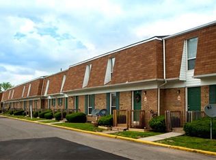 570 S 30th St, Heath, OH 43056