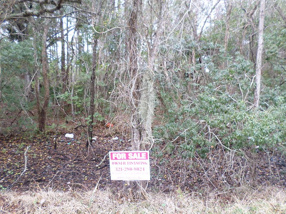 1st image of 900 W 10th St