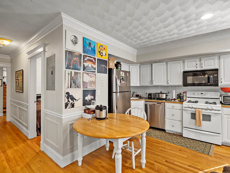 145 Murdock St #2 — Photo 13