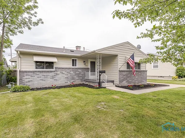 1048 Richland St, Maumee, OH 43537