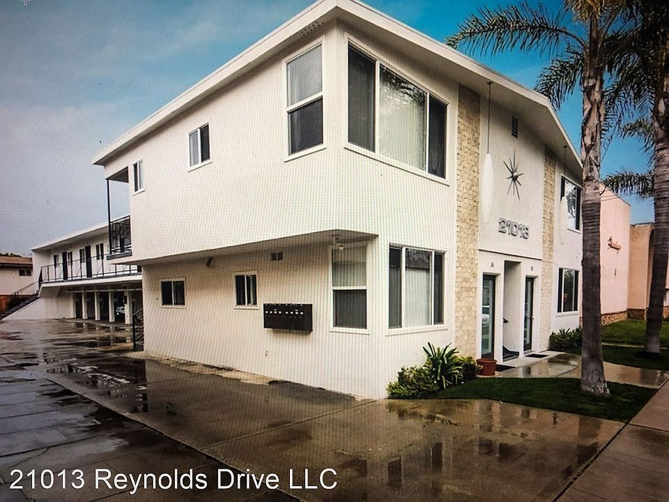 1st image of 21013 Reynolds Dr