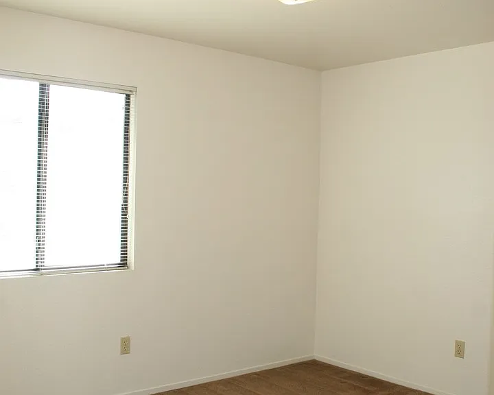 8600 White Rock — Photo 26