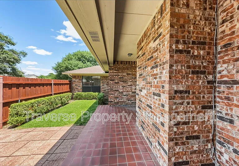 5407 Ledgestone Dr #5405 — Photo 24