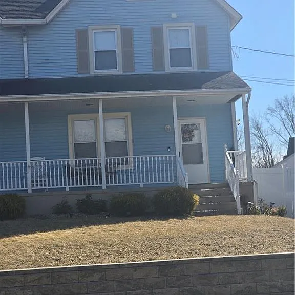 23 Maple St — Photo 1
