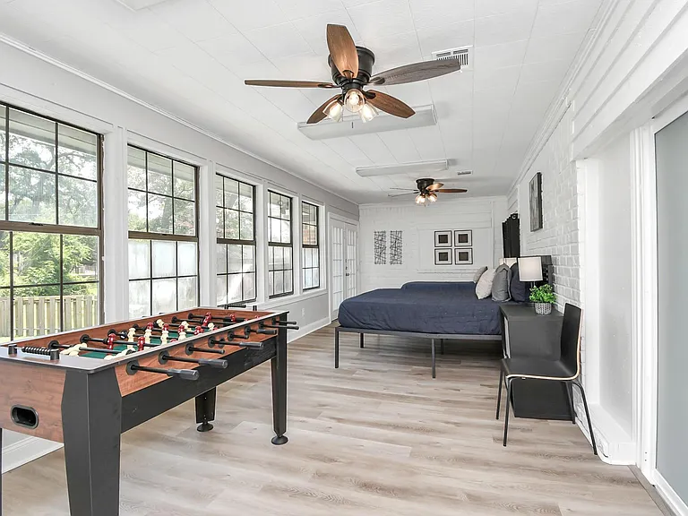 21722 Forest Glade Dr — Photo 9