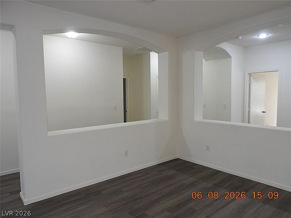 5th image of 5318 Spring Canyon St