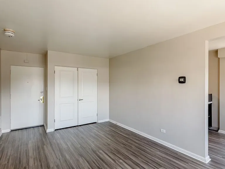 Camellia Apartments — Photo 12