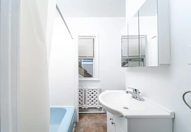 504 Morris St — Photo 4