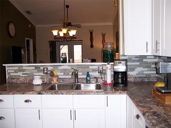 4th image of 6381 Egret Dr APT 7