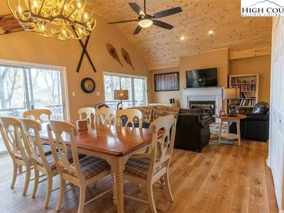304 Saint Andrews Road, Banner Elk, NC, 28604