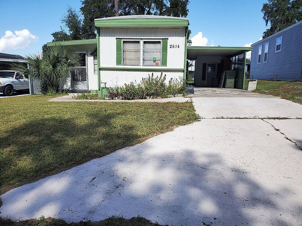 1st image of 2614 Holly Pl