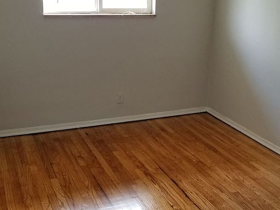 4th image of 309 Sigsbee Ave APT D