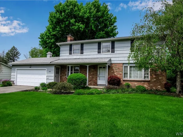 145 Hibiscus Dr, Rochester, NY 14618