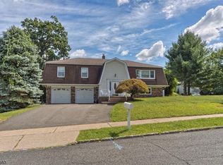 27 Borzotta Blvd, Wayne, NJ 07470