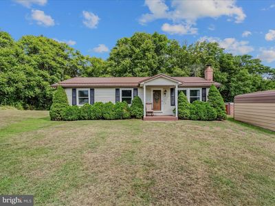 260 Bennett Ln, Berkeley Springs, WV, 25411