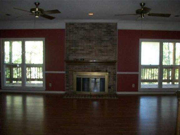 4th image of 4609 Dove Creek Ave
