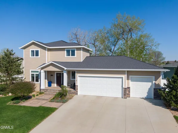 3710 Bay Shore Bnd SE, Mandan, ND 58554