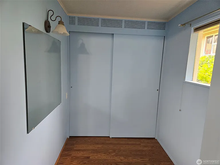 20001 Marine Dr NW — Photo 14