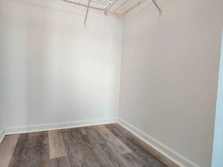 1000 Scotia Dr #506 — Photo 14