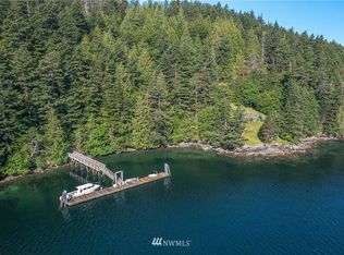 229 Tyee Dr, Eastsound, WA 98245