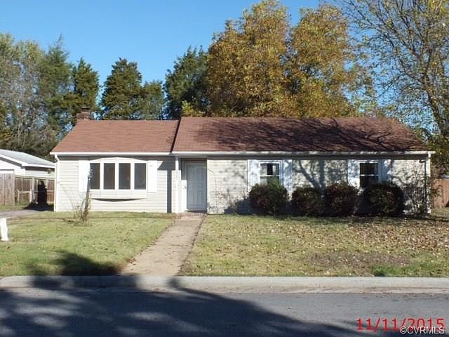 1st image of 3907 Williamsburg Dr