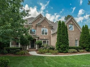 1104 Lytton Ln, Matthews, NC 28104