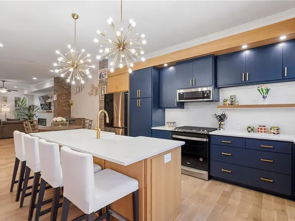 1147 Holly Ave, Dunwoody, GA 30338