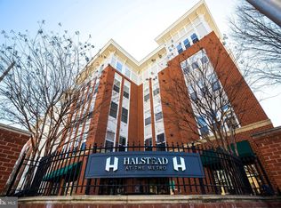 2655 Prosperity Ave APT 231, Fairfax, VA 22031