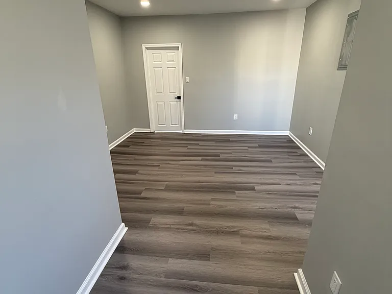 3220-22 N Front St #2 — Photo 3