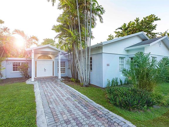 3rd image of 5451 SW 80th St