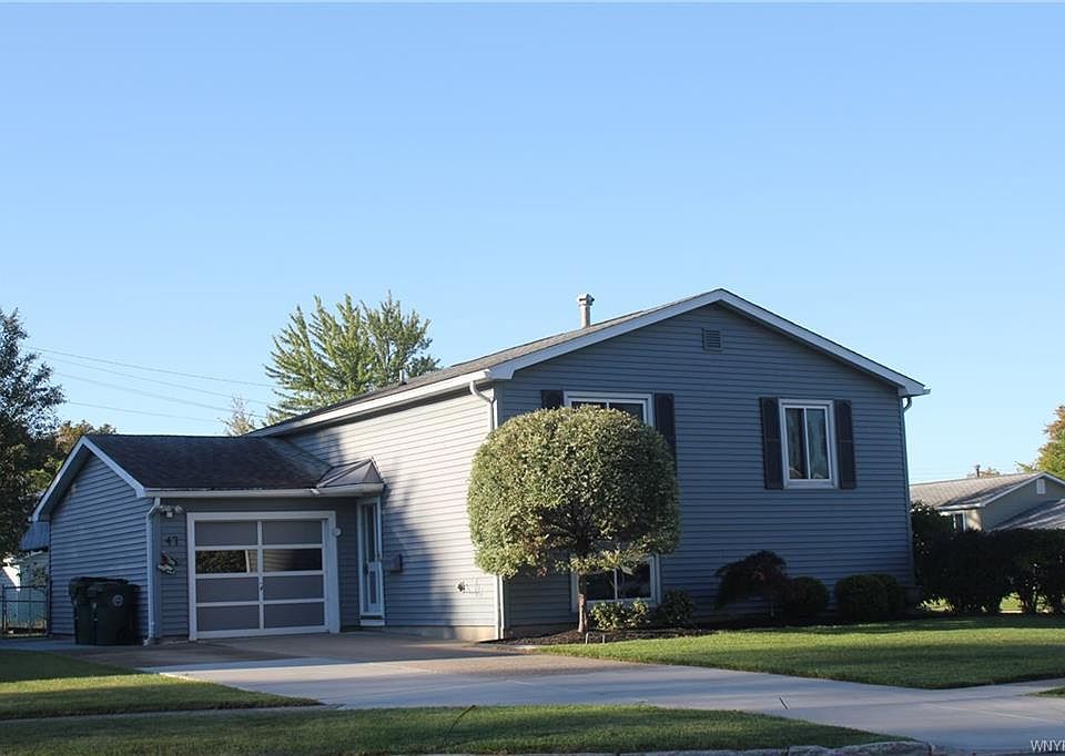 1st image of 47 Mona Ct