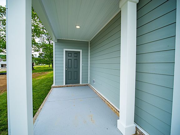 3rd image of 509 Banchory Dr Lot 2