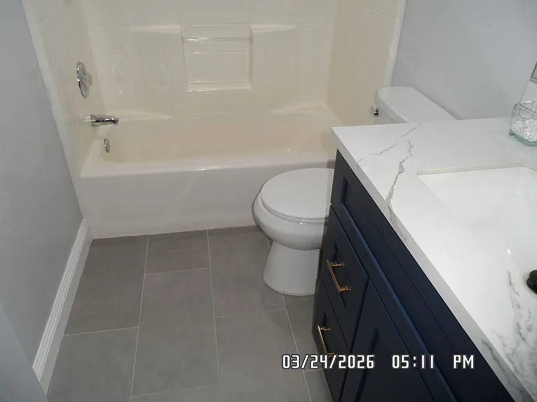 15019 Hopland St — Photo 22