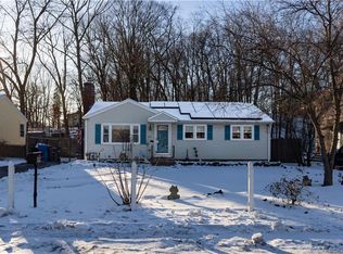 398 Summit St, Manchester, CT 06042
