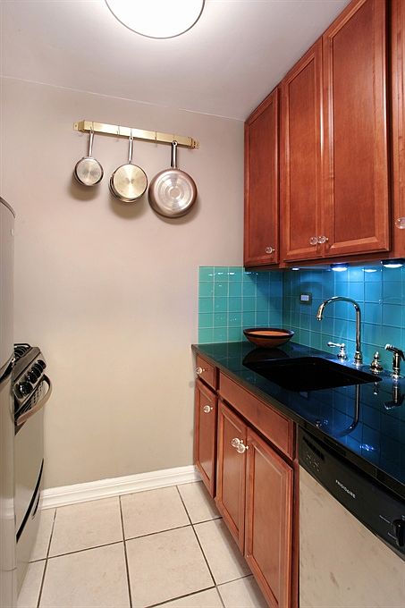 1st image of 115 E 9th St APT 11K