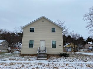 305 Madison St, La Valle, WI 53941