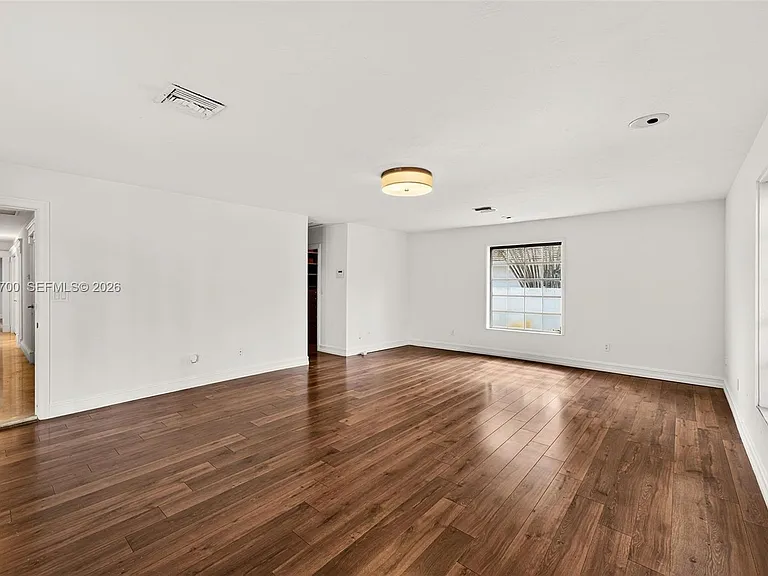 3000 SW 130th Ave — Photo 36