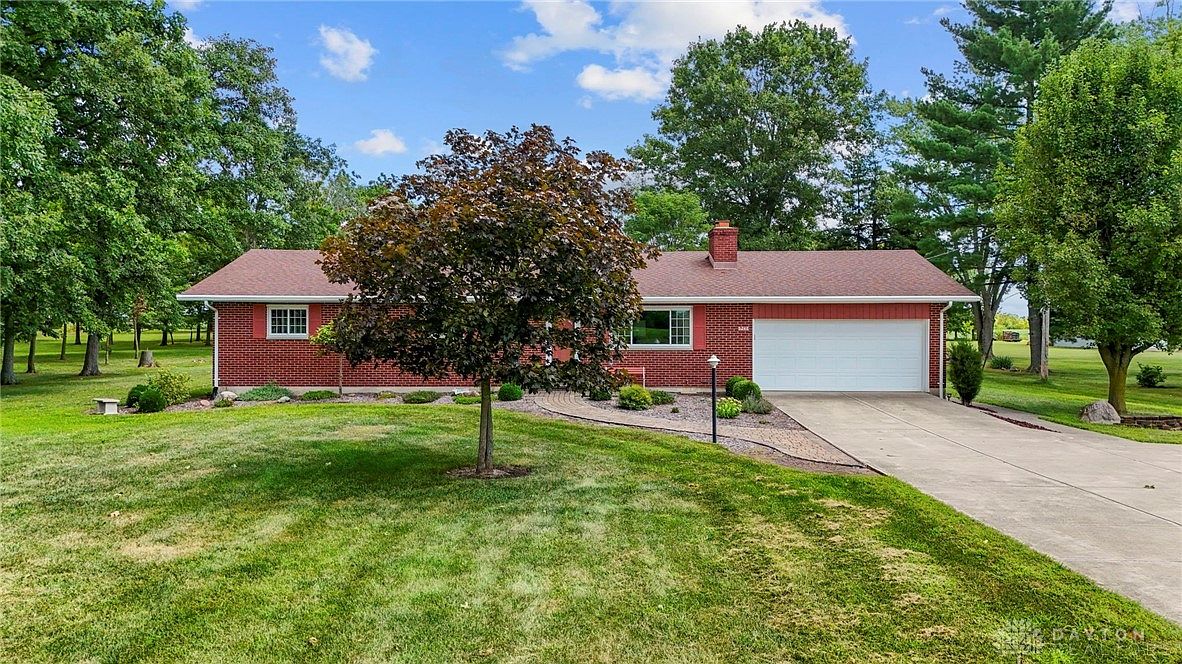 5248 Heckathorn Rd, Brookville, OH 45309 | Zillow