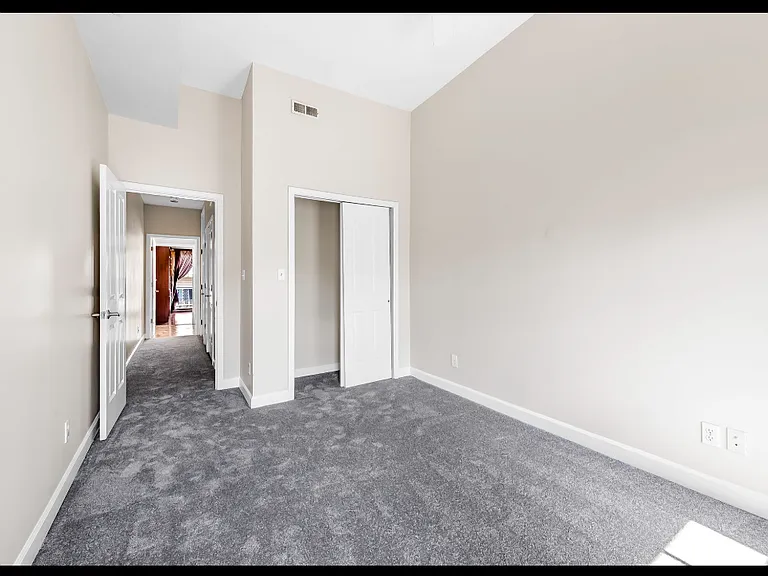 1346 Towson St — Photo 19