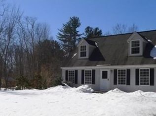 14 W Hadley Rd, Merrimac, MA 01860